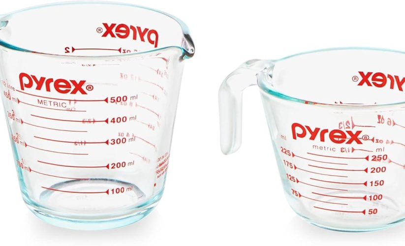 Pyrex 2 Piece Glass Measuring Cup Set: Freezer-to-Oven Safe